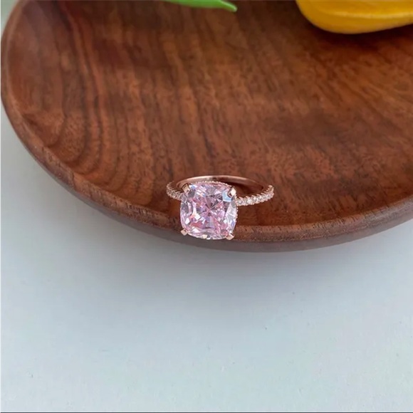 5ct zirconia pink diamond ring - Picture 4 of 4